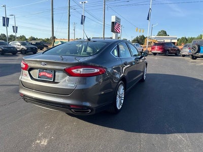 2016 Ford Fusion SE
