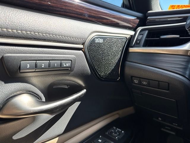 2021 Lexus ES 350 Ultra Luxury