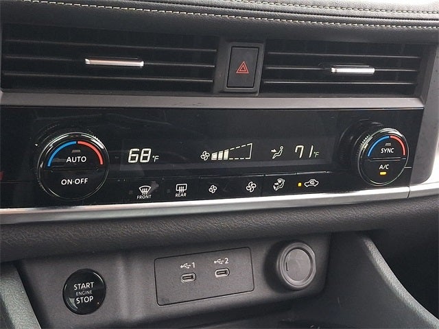 2025 Nissan Rogue SV