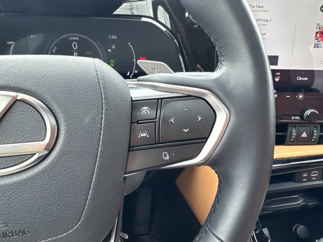 2026 Lexus NX 450h+ Luxury