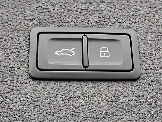 2024 Audi Q5 45 S line Premium quattro