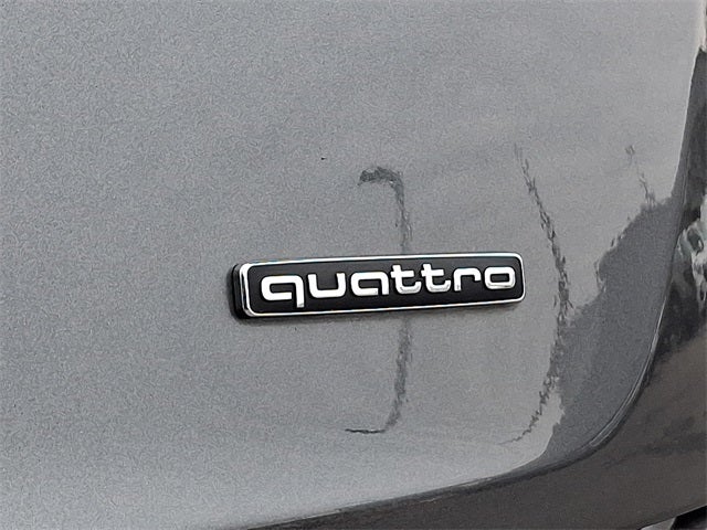 2024 Audi Q5 45 S line Premium quattro