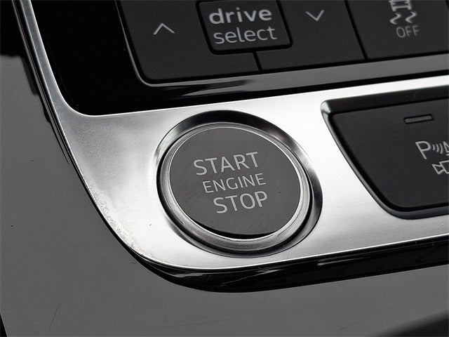 2025 Audi Q7 55 Premium Plus quattro