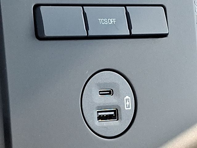 2023 Ford F-650SD Base