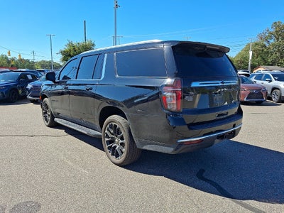 2023 Chevrolet Suburban LT