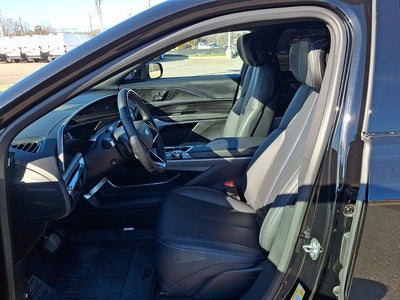 2024 Cadillac LYRIQ Sport