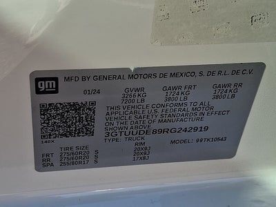 2024 GMC Sierra 1500 SLT