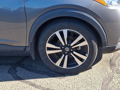 2020 Nissan Kicks SV