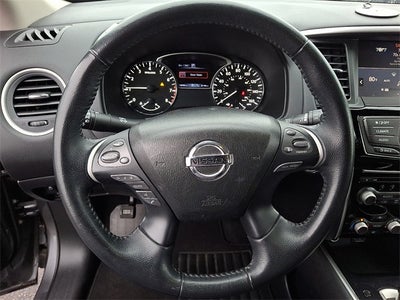 2019 Nissan Pathfinder SV