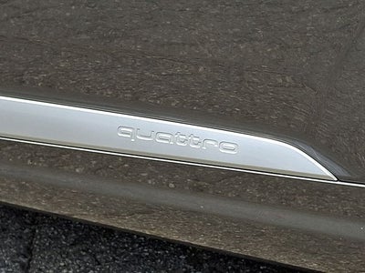 2019 Audi Q7 45 Premium Plus quattro