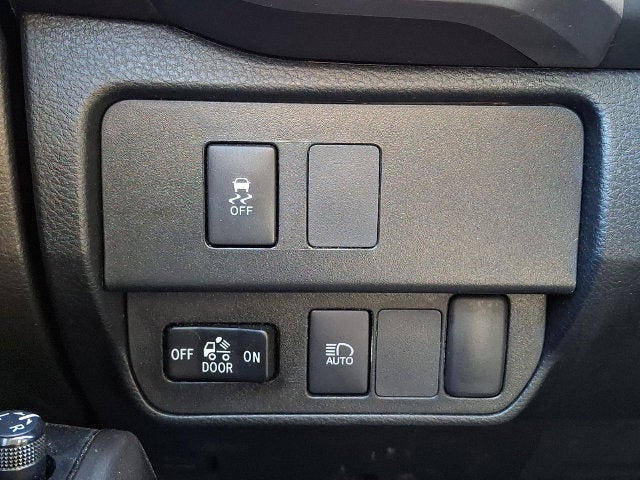 2023 Toyota Tacoma 2WD SR5