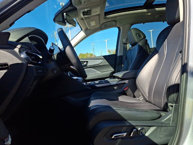 2025 Acura MDX w/Technology Package