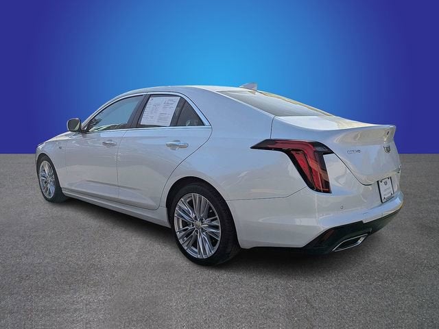 2023 Cadillac CT4 Premium Luxury
