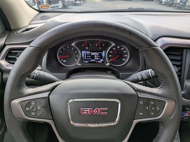 2017 GMC Acadia SLE