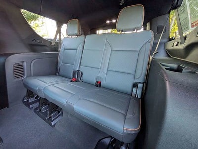 2025 GMC Yukon XL AT4