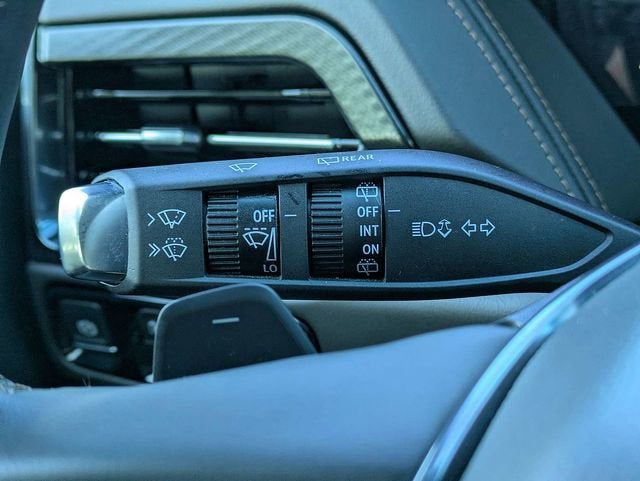 2025 GMC Yukon XL AT4