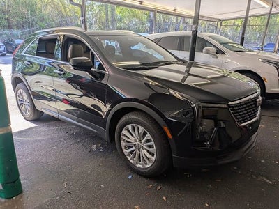 2024 Cadillac XT4 Luxury