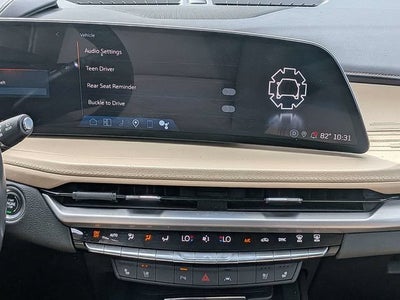 2024 Cadillac XT4 Premium Luxury