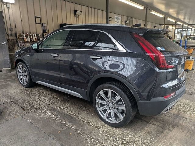 2023 Cadillac XT4 Premium Luxury