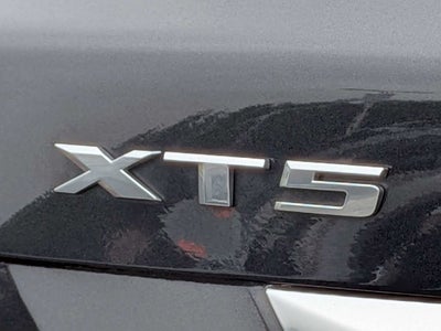 2021 Cadillac XT5 FWD Luxury