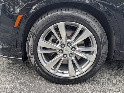 2023 Cadillac XT6 Premium Luxury