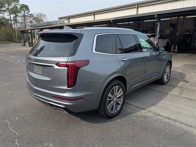 2022 Cadillac XT6 Premium Luxury