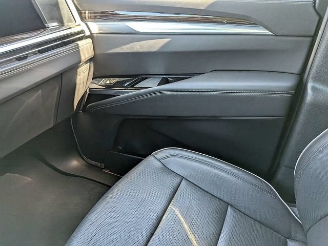 2025 Cadillac Escalade Premium Luxury