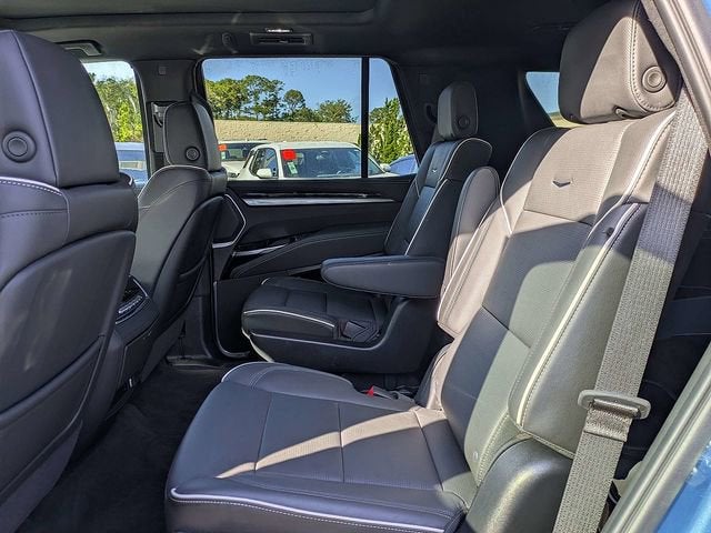 2025 Cadillac Escalade Sport