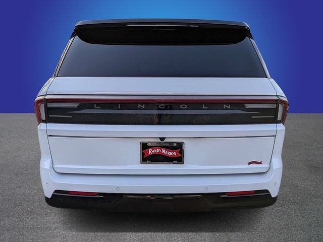 2025 Lincoln Navigator L Black Label