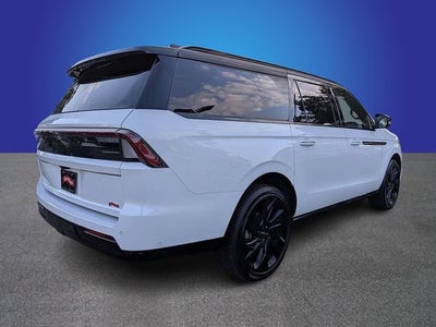 2025 Lincoln Navigator L Black Label