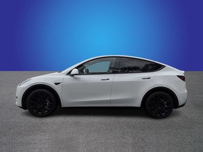 2024 Tesla Model Y Long Range
