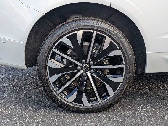 2026 Volvo XC60 Plug-In Hybrid Ultra