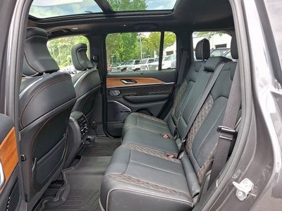 2022 Jeep Grand Cherokee Summit Reserve