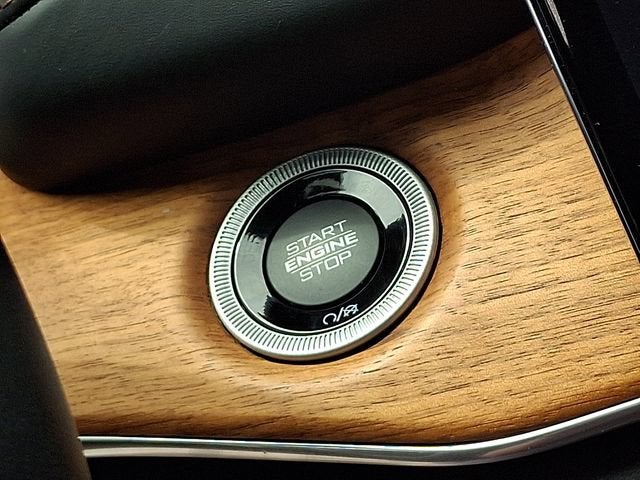 2022 Jeep Grand Cherokee Summit Reserve