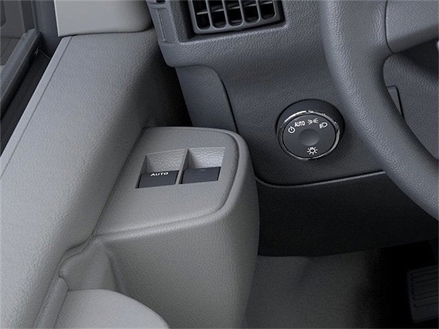 2025 GMC Savana Cutaway 3500 1WT