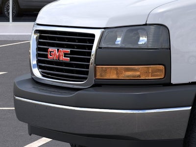 2025 GMC Savana Cutaway 3500 1WT
