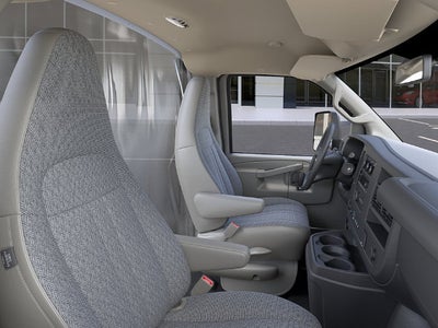 2025 GMC Savana Cutaway 3500 1WT