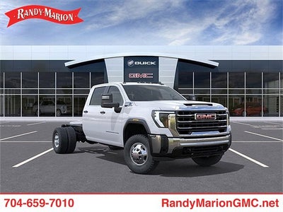 2026 GMC Sierra 3500 HD Chassis Cab Pro