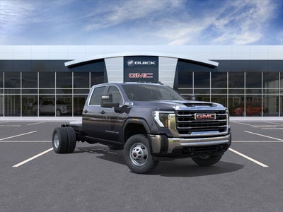 2025 GMC Sierra 3500 HD Chassis Cab Pro