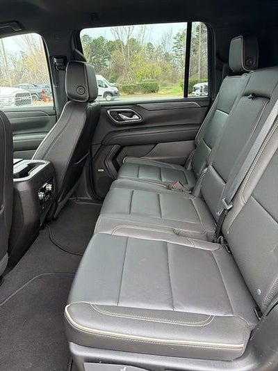 2023 GMC Yukon XL SLT