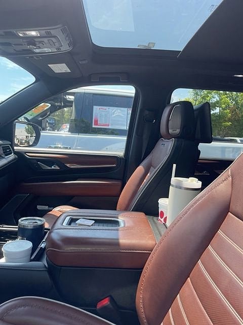 2023 GMC Yukon XL Denali Ultimate