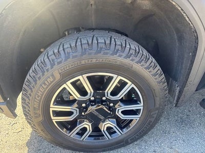 2023 GMC Sierra 2500 HD AT4