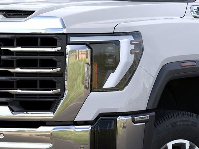 2026 GMC Sierra 3500HD SLT - Photo 10