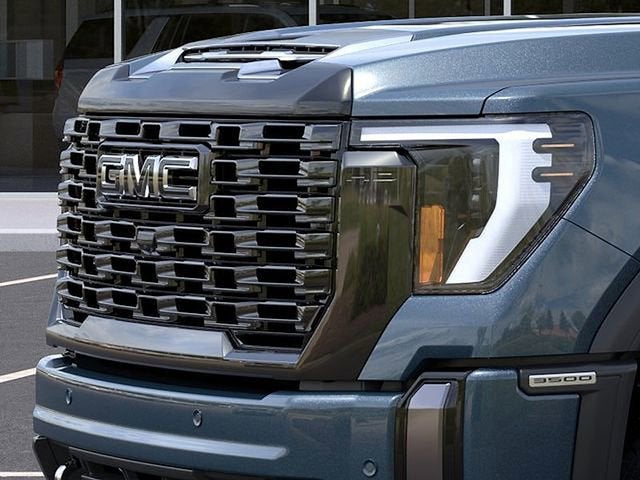 2026 GMC Sierra 3500 HD Denali Ultimate DRW