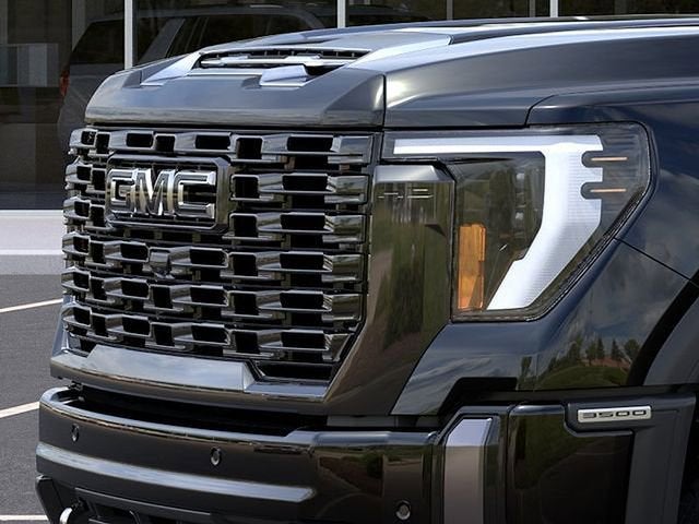2026 GMC Sierra 3500 HD Denali Ultimate DRW