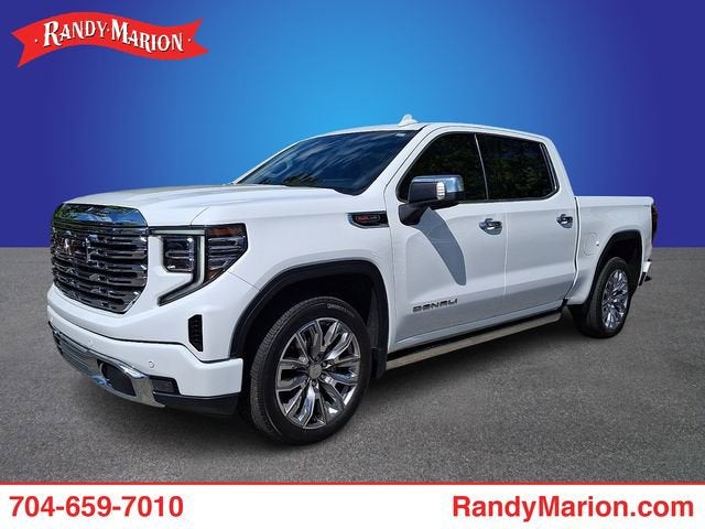 2023 GMC Sierra 4WD Crew Cab Short Box Denali's photo