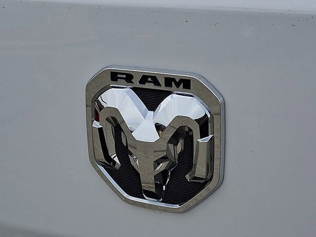 2024 RAM ProMaster Cargo Van Tradesman