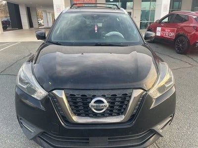 2020 Nissan Kicks SR