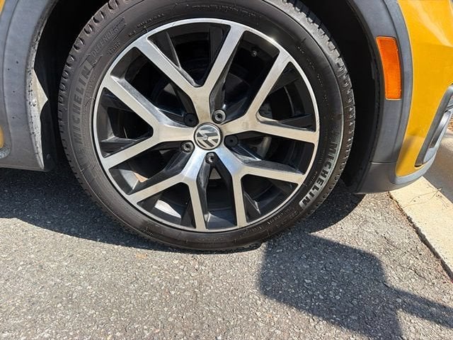 2016 Volkswagen Beetle 1.8T Dune