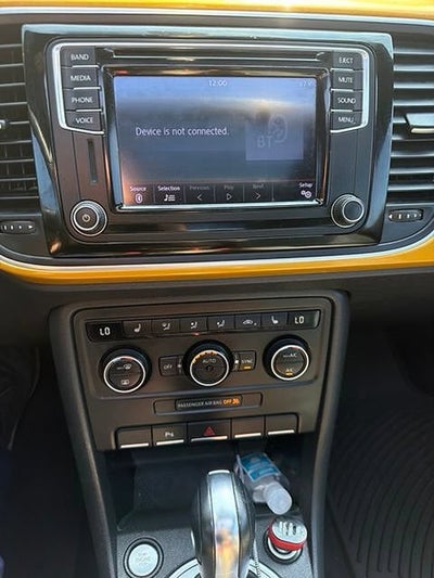 2016 Volkswagen Beetle 1.8T Dune